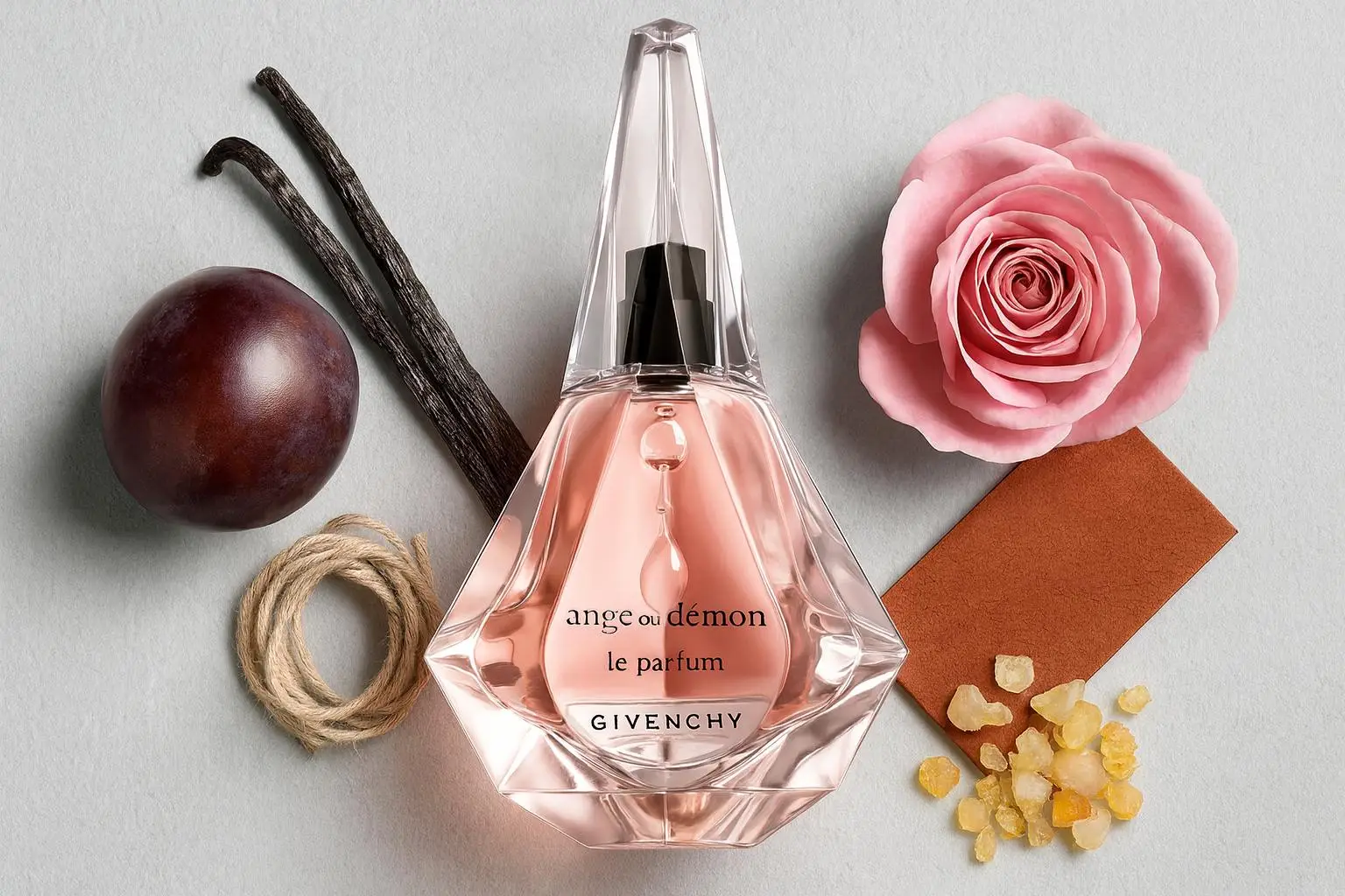 Духи Givenchy Ange ou Demon Le Parfum Accord Illicite Духи Givenchy Ange ou Demon Le Parfum Accord Illicite