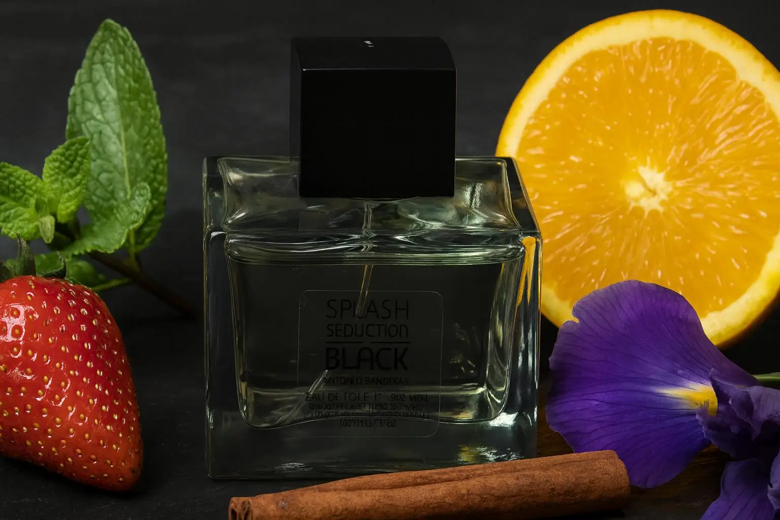 Духи Antonio Banderas Splash Seduction In Black Духи Antonio Banderas Splash Seduction In Black